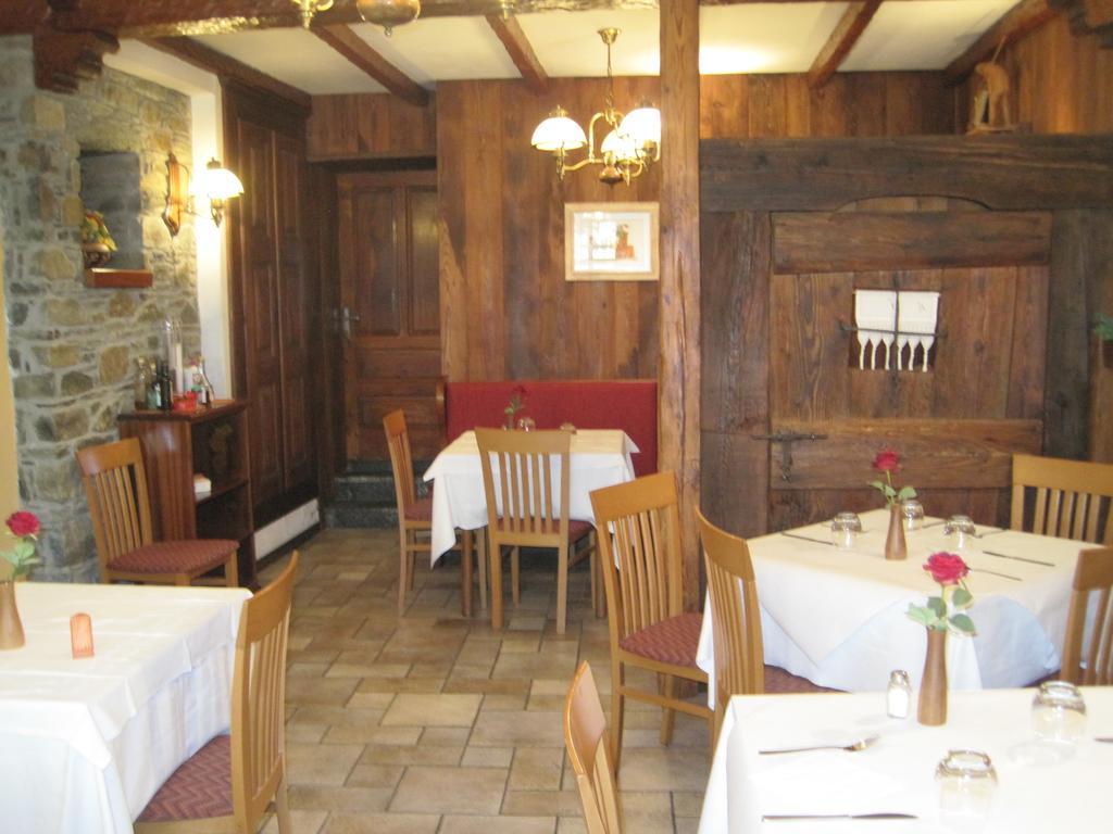 Hotel Florian Nus Buitenkant foto